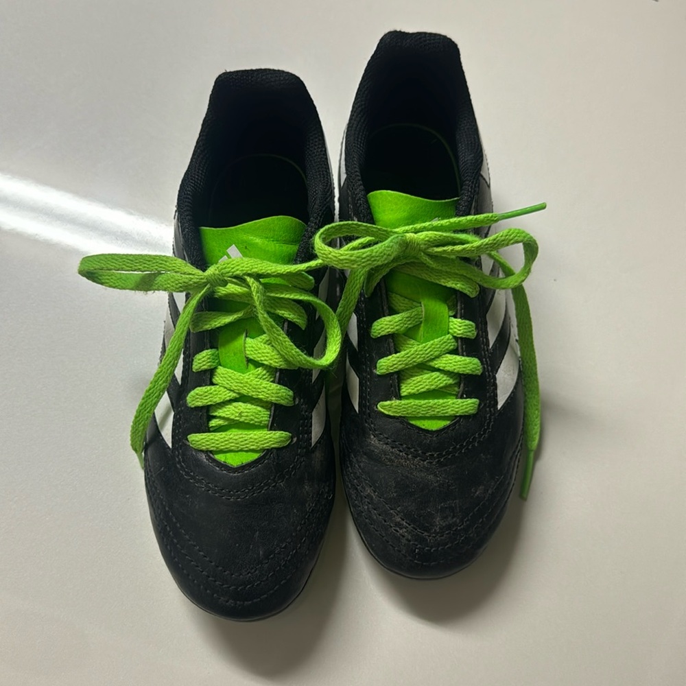 Adidas soccer cleats kids